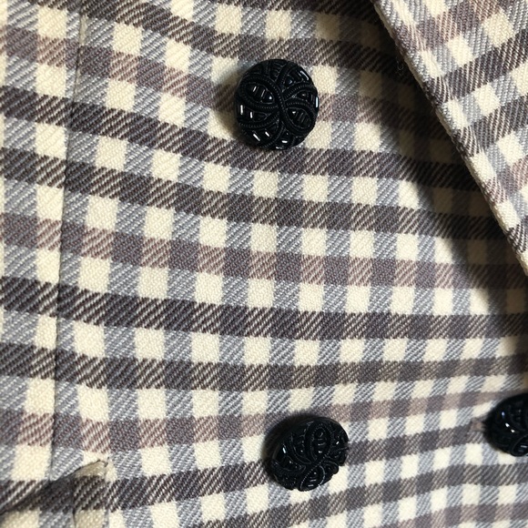 Grey and Taupe Plaid Cropped Blazer - Picture 5 of 10